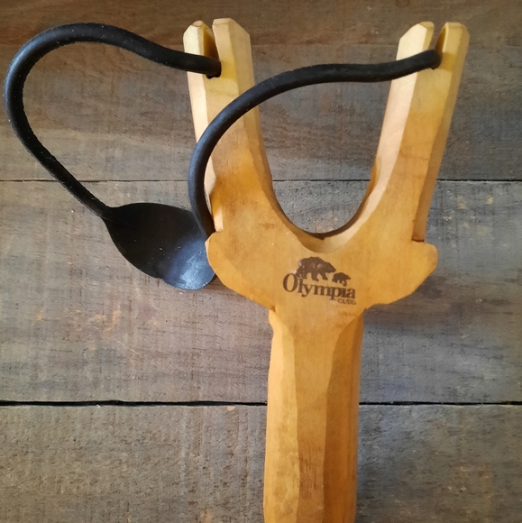 Vintage Carved Wooden Moose Slingshot - Picture 3 of 11